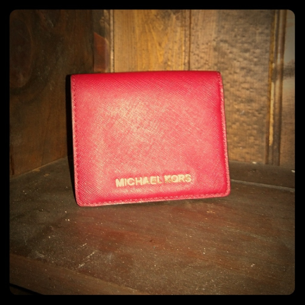 Michael kors wallet
